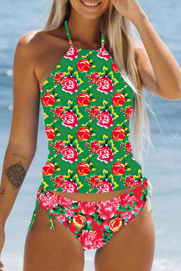 Simple resort style green bottom red flower halterneck two-piece swimsuit