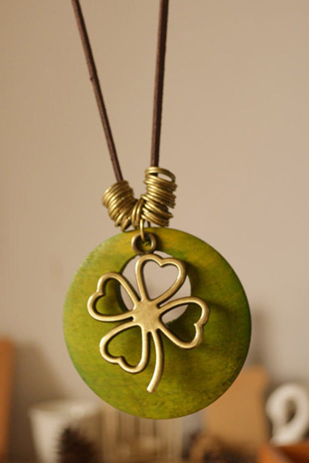 Wood Chip Four Leaf Clover Pendant Simple Necklace Sweater Chain