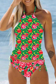 Simple resort style green bottom red flower halterneck two-piece swimsuit